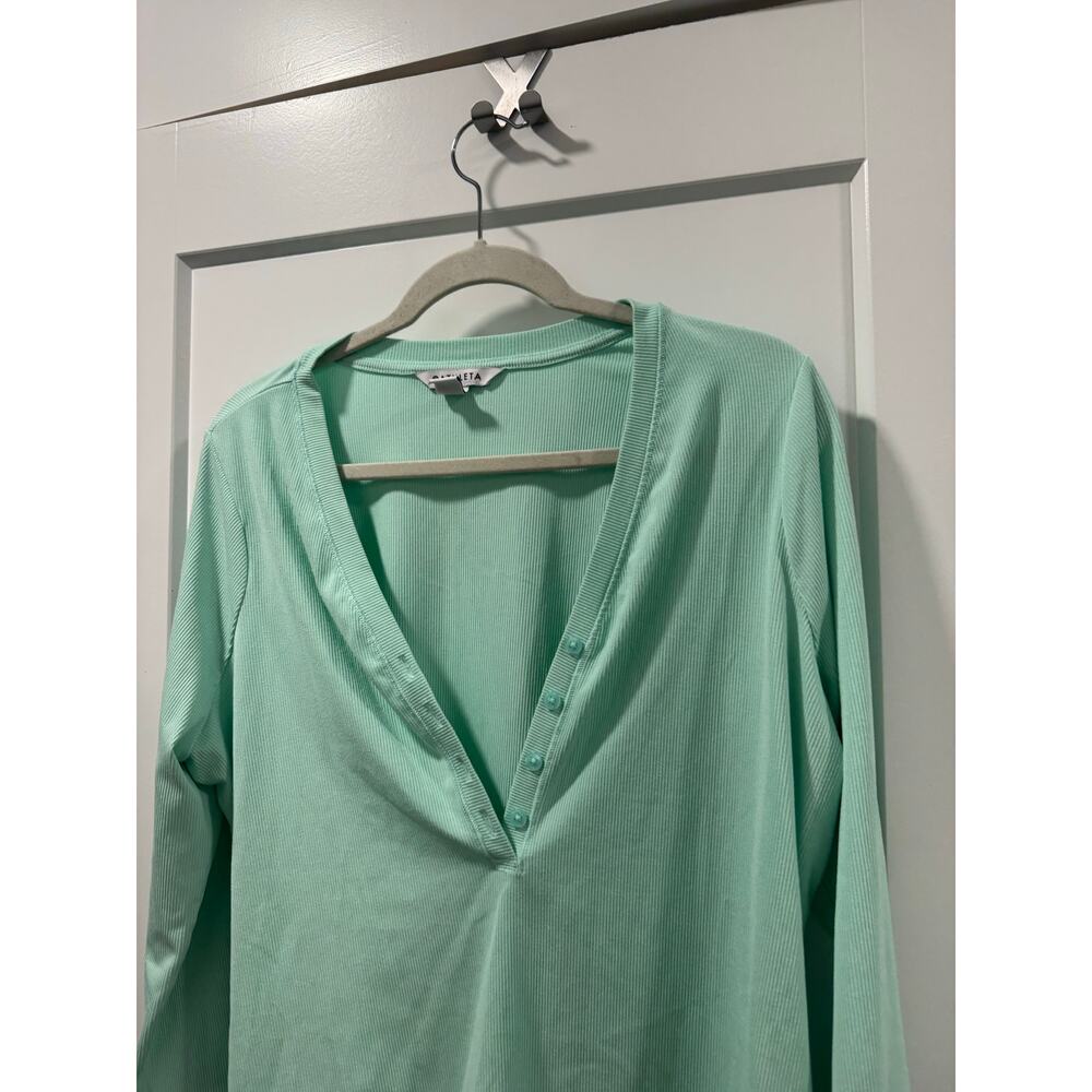 Athleta Uptempo Ribbed Henley Top Long Sleeve Shirt Mint Green V Neck M - Picture 3 of 7